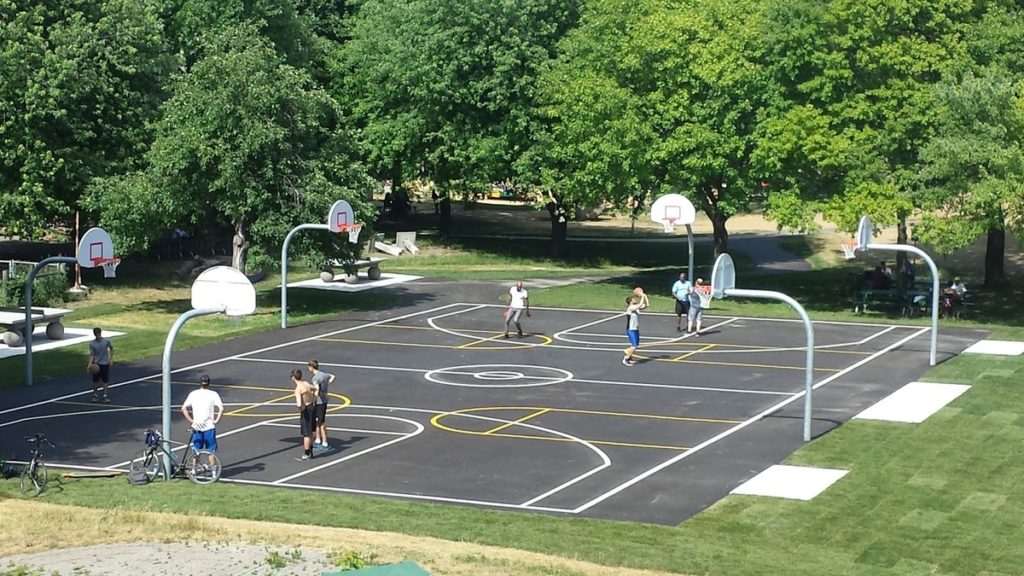 Top 5 Places to Play Pick Up Basketball Toronto Gold